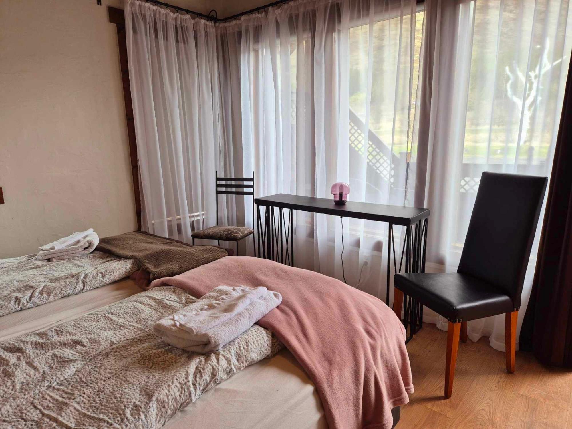 Beautiful Guestroom To Rent With A Mountain View Laugarvatn Εξωτερικό φωτογραφία